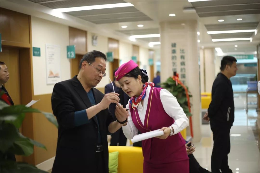 蚌埠24小时套医保卡(北京医保卡使用指南)